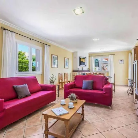 Jessela Villa Punta Prima (Menorca)